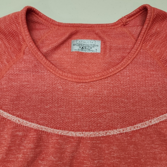 Athleta Embodiment Long Sleeved Athletic Top Women's Size Large Athletic Apparel - Picture 5 of 7